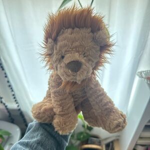 lion jellycat
